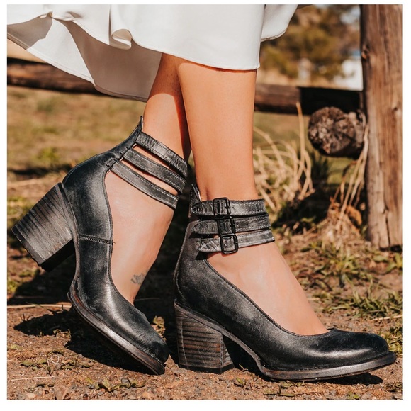 NIB Freebird Randi - Picture 4 of 4